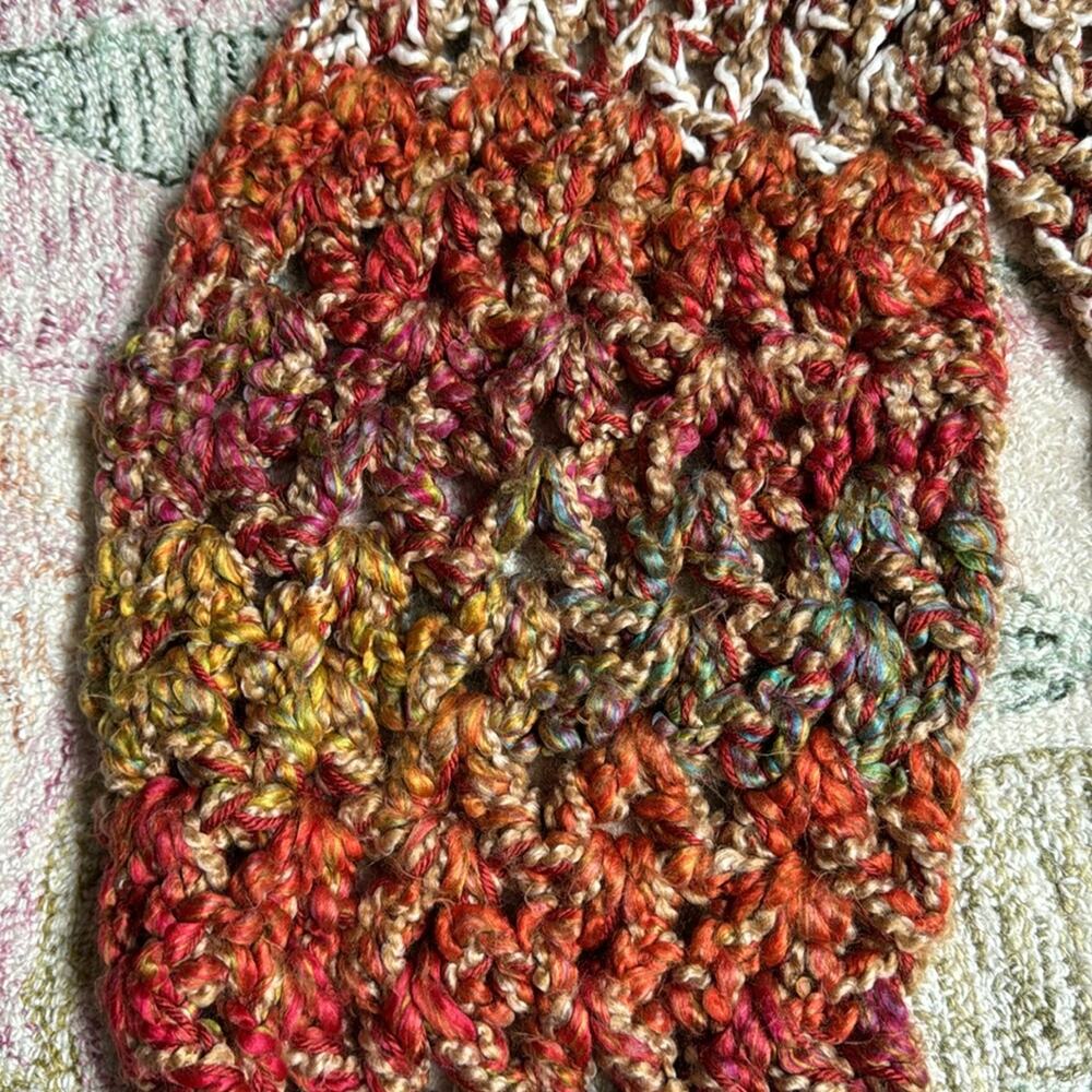 Handmade‎ infinity scarf - Picture 2 of 3
